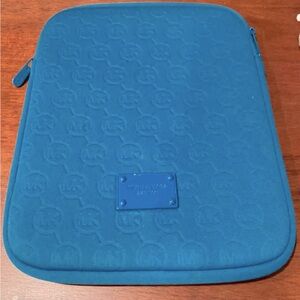 Michael Kors  IPAD case 8.5”x11” Neoprene Teal Blue